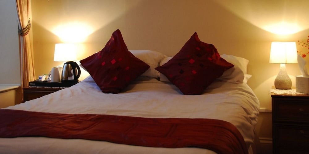 Boars Head Hotel Deals & Reviews (Carmarthen, GBR) Wotif