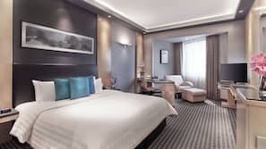 Minibar, in-room safe, desk, blackout curtains