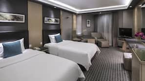 Minibar, in-room safe, desk, blackout curtains