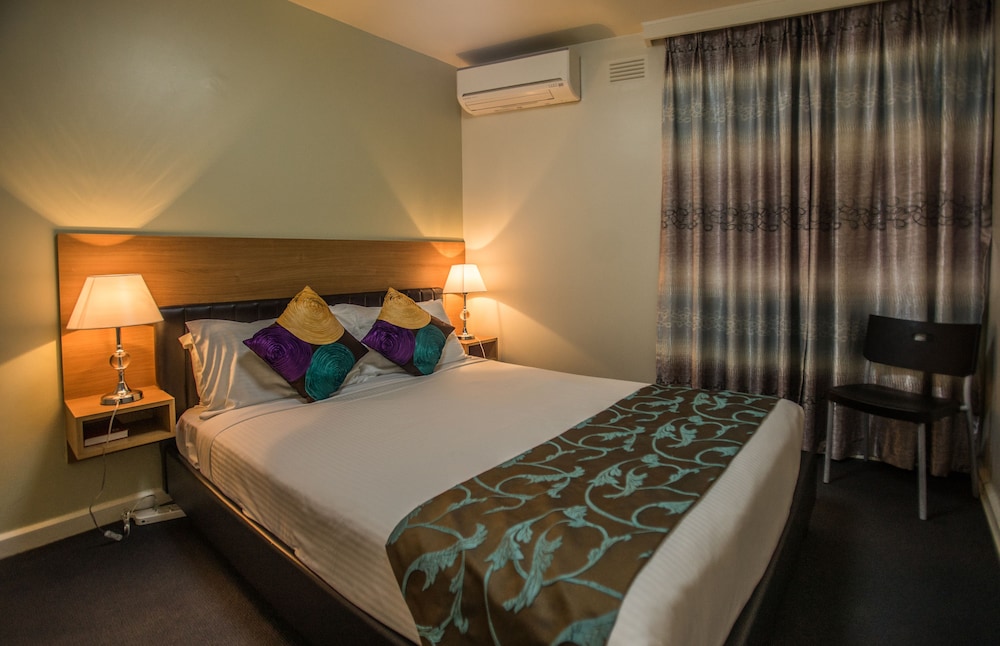 Albert Heights Serviced Apartments