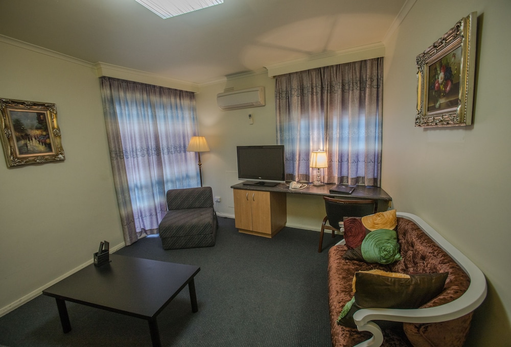 Albert Heights Serviced Apartments
