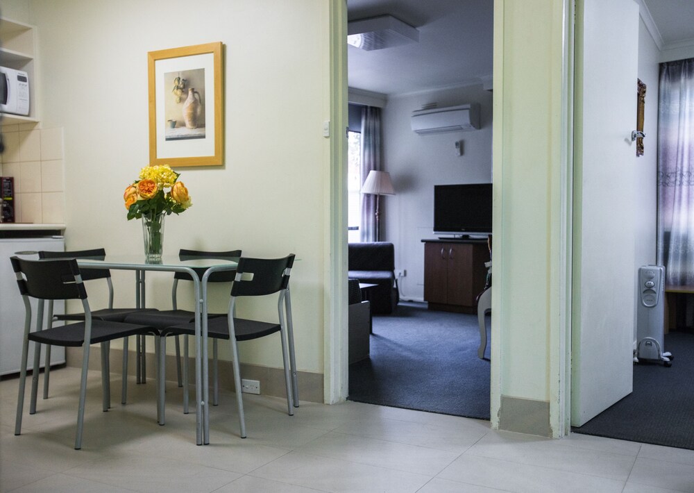 Albert Heights Serviced Apartments