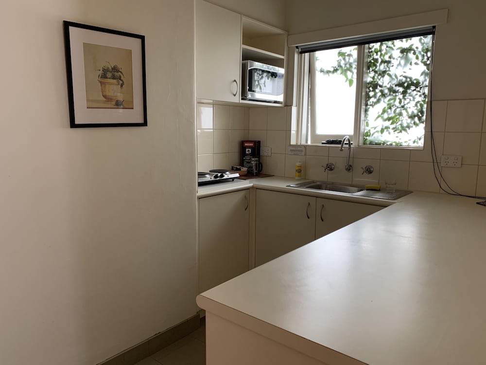 Albert Heights Serviced Apartments