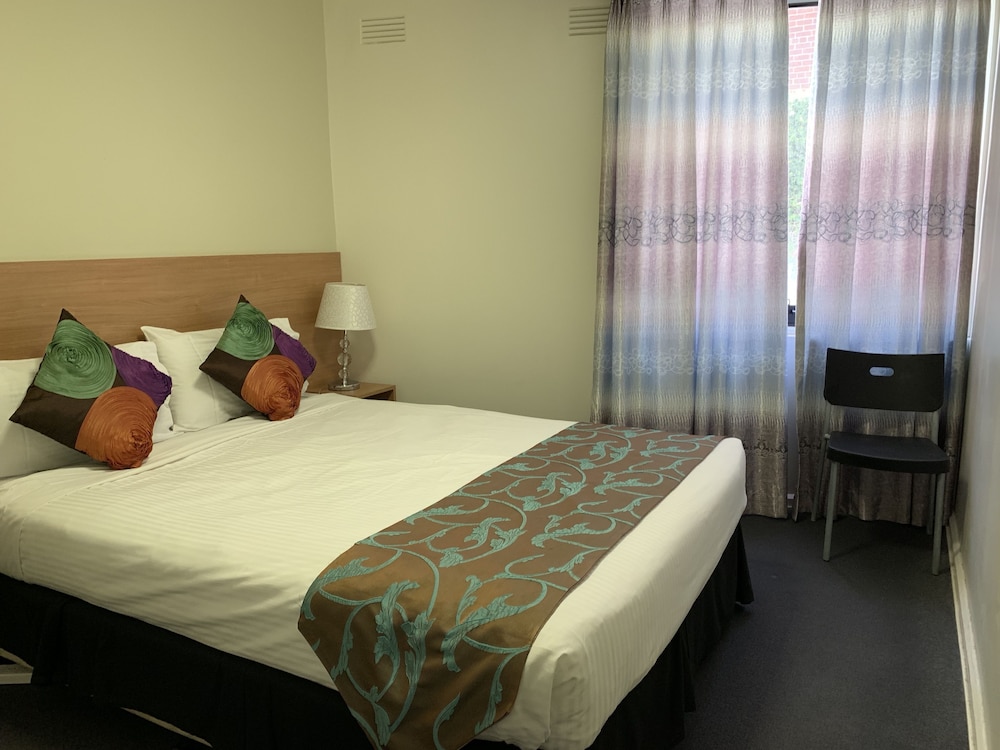 Albert Heights Serviced Apartments