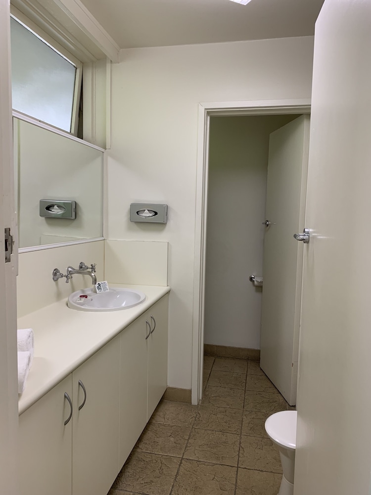 Albert Heights Serviced Apartments