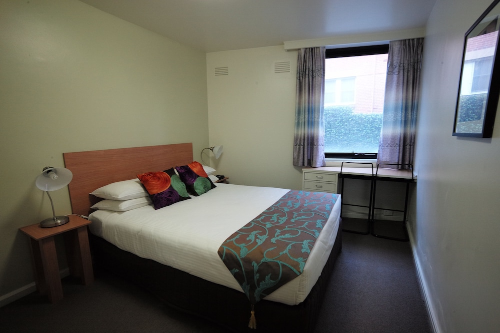 Albert Heights Serviced Apartments
