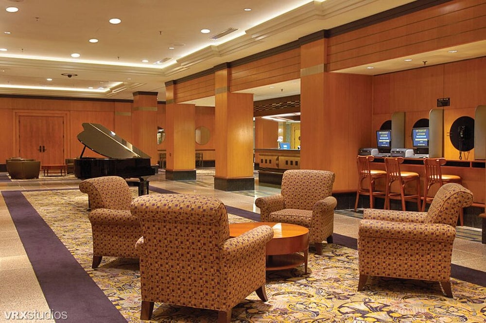 ParADice Hotel and Casino in East Peoria Best Rates & Deals on Orbitz