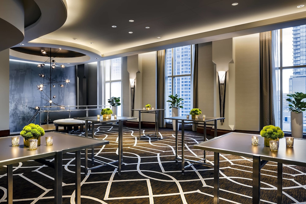 The Gwen, a Luxury Collection Hotel, Michigan Avenue Chicago