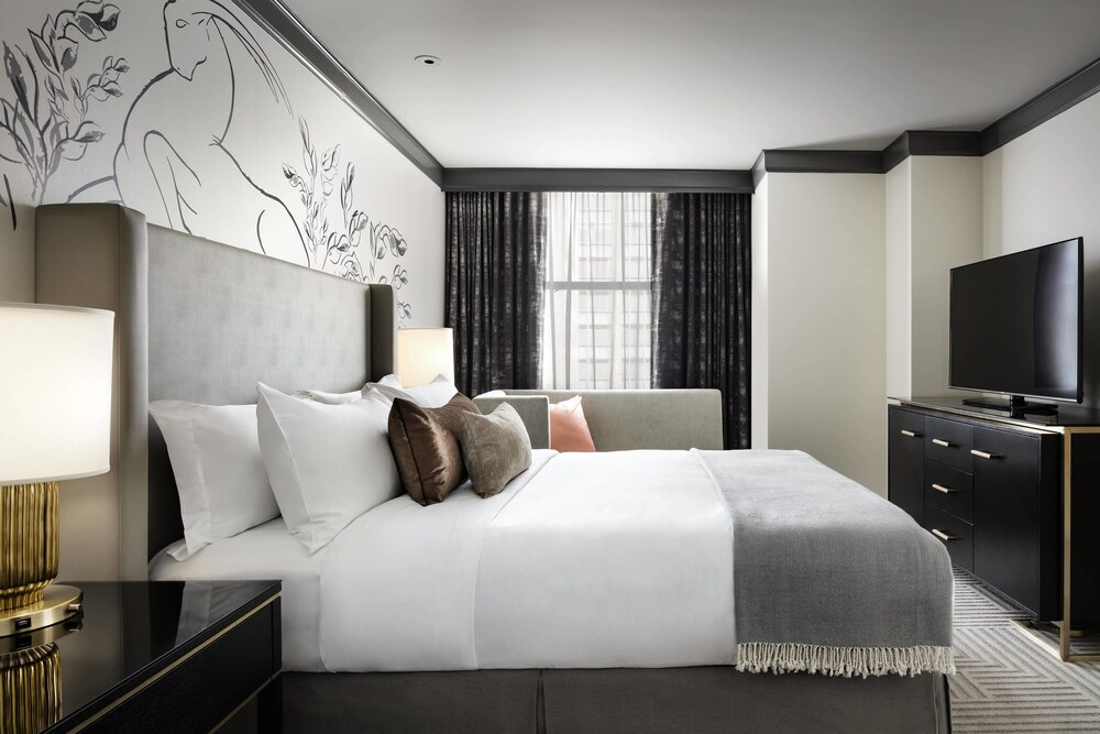 The Gwen, a Luxury Collection Hotel, Michigan Avenue Chicago