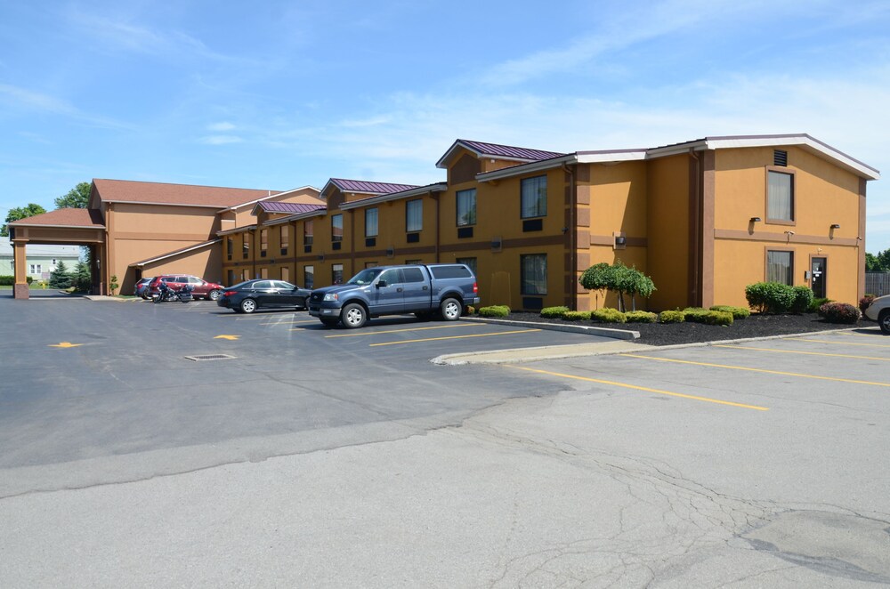 Quality Inn Near Walden Galleria Mall