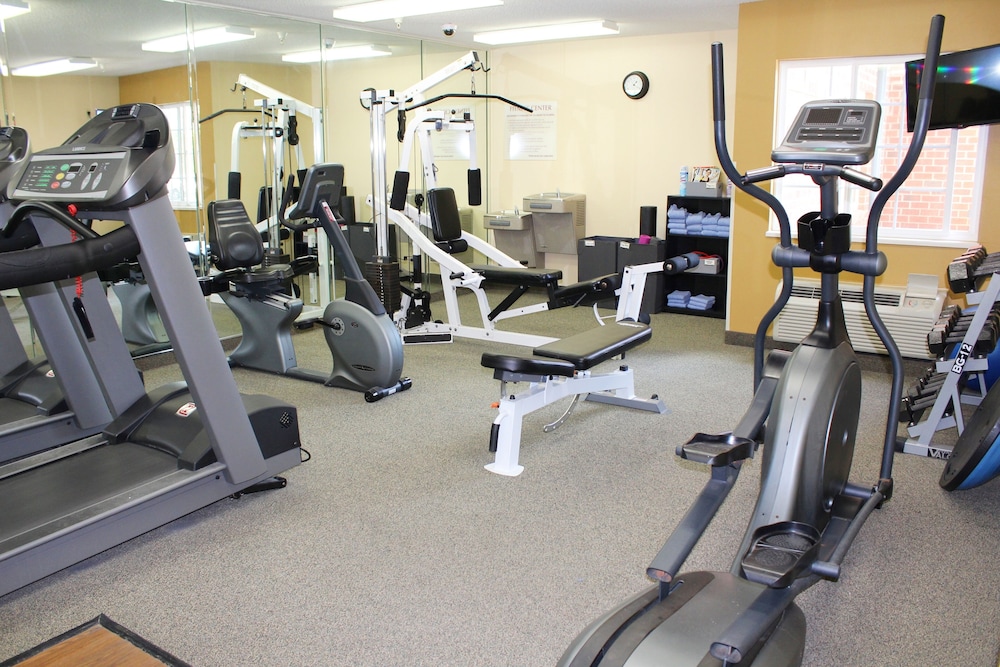 Fitness facility, Candlewood Suites Herndon, an IHG Hotel