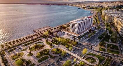 Makedonia Palace