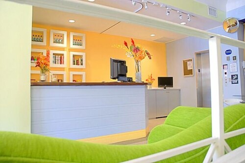Royal South Beach Hotel 2018 Room Prices 70 Deals Reviews Expedia Royal South Beach Hotel 2 5 Out Of 0 View From Featured Image Reception