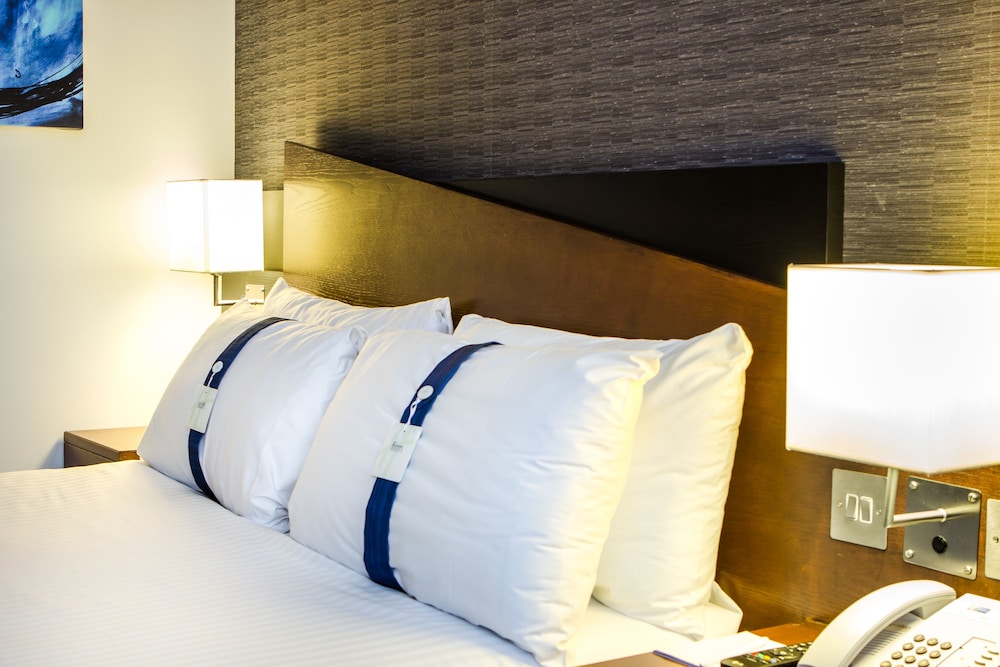 Room, Holiday Inn Express London-Royal Docks, Docklands, an IHG Hotel