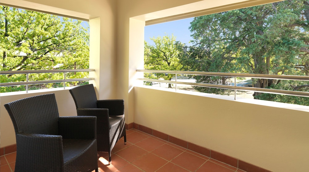 Hotel Kurrajong Canberra