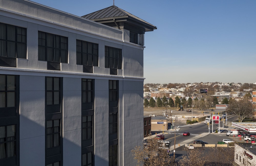 Exterior, Doubletree By Hilton Boston Logan Airport Chelsea