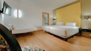 Premium bedding, in-room safe, desk, blackout curtains