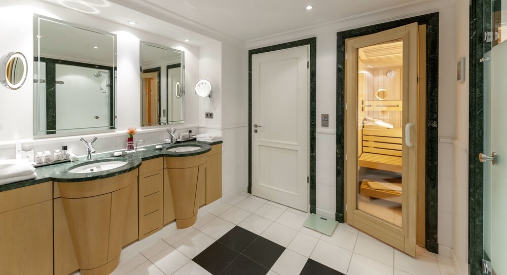 Dorint Hotel Maison Mebmer Baden Baden Baden Baden Dorint Hotel Maison Mebmer Baden Baden Baden Baden