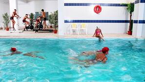 Piscina all'aperto, ombrelloni da piscina