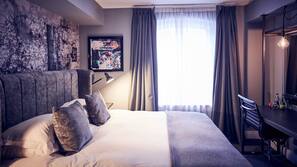 Desk, blackout curtains, iron/ironing board, free WiFi
