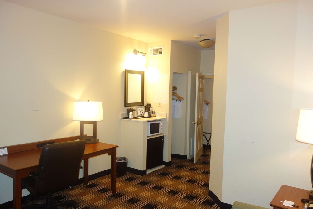 Country Inn & Suites by Radisson, Helen, GA