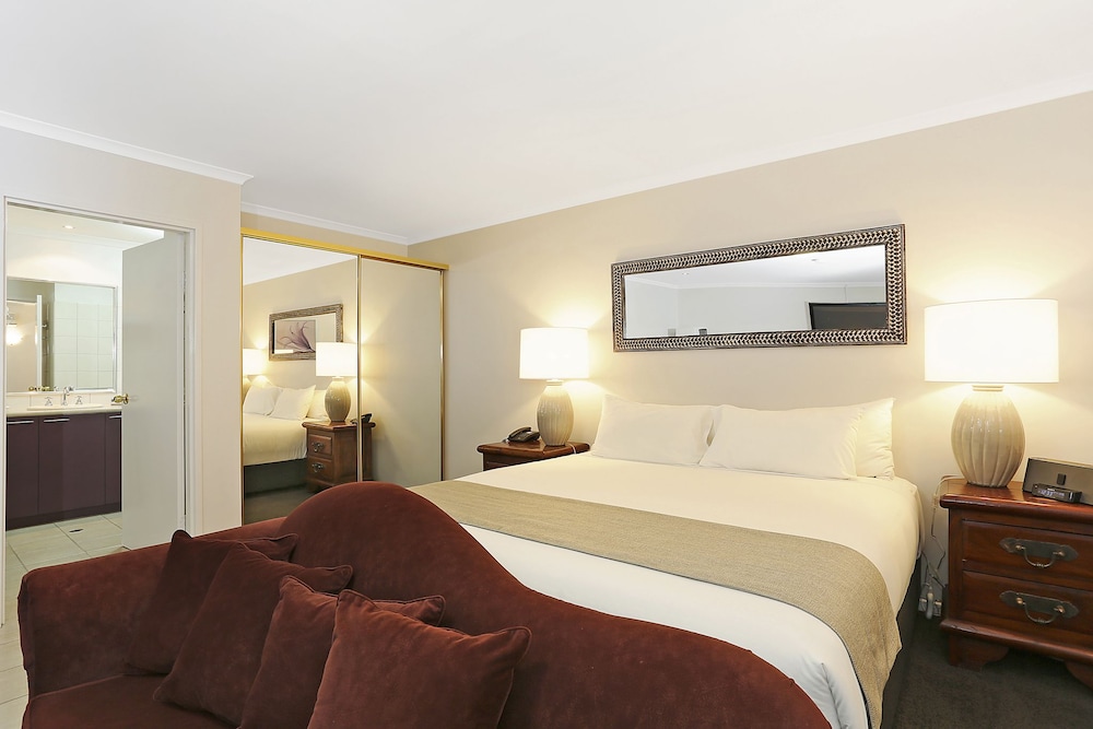 Quality Inn & Suites The Menzies