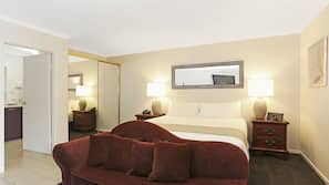 Premium bedding, minibar, desk, iron/ironing board