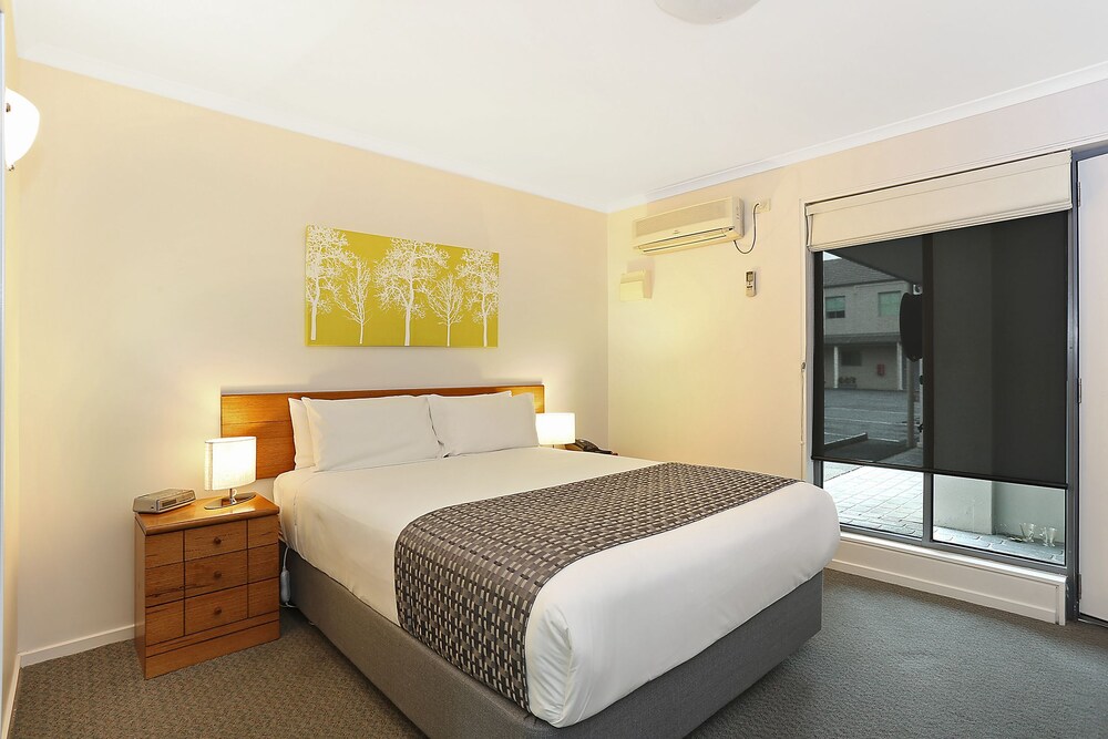 Quality Inn & Suites The Menzies