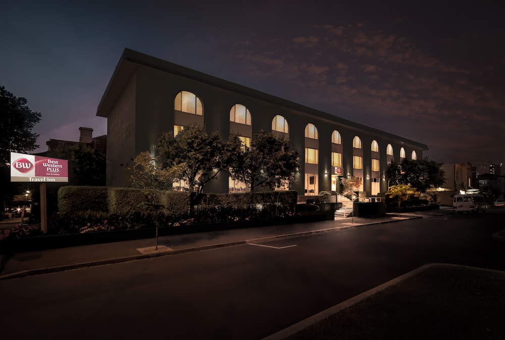 Best Western Plus Travel Inn Hotel