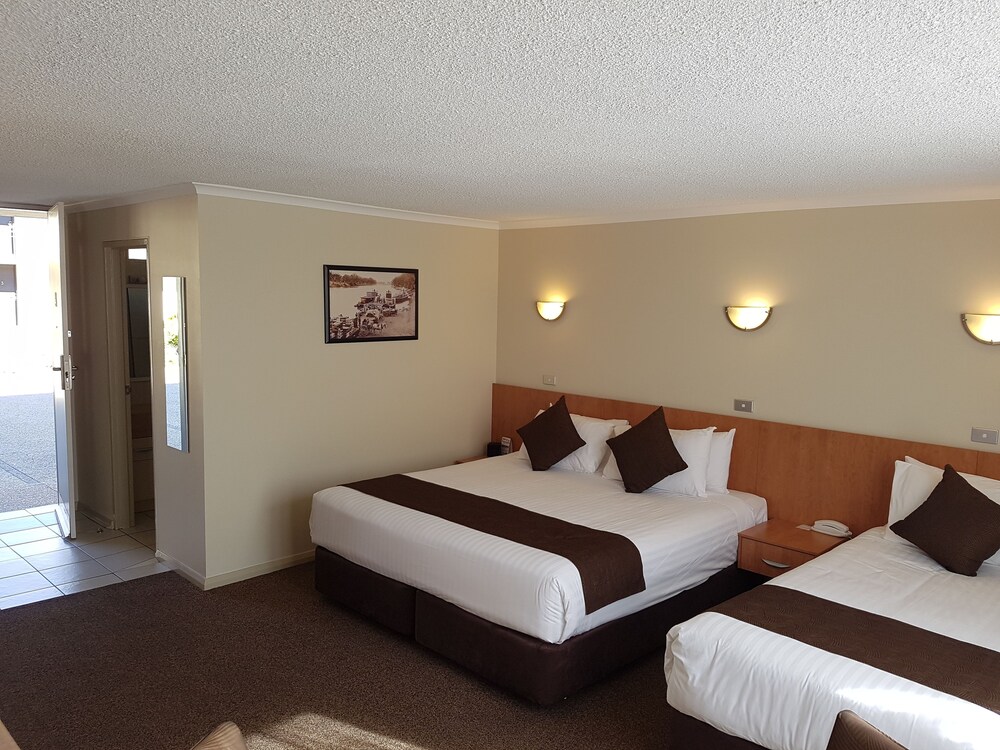 Best Western Chaffey International Motor Inn