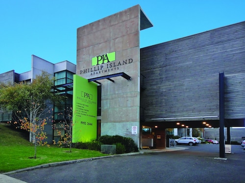 Phillip Island Beach Resort Accommodation Hotels From Au 51 Phillip Island Apartments