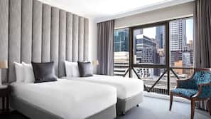 Premium bedding, minibar, in-room safe, desk