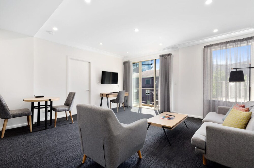 Melbourne South Yarra Central Apartment Hotel