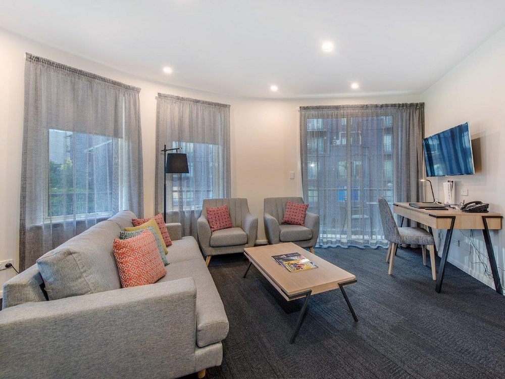 Melbourne South Yarra Central Apartment Hotel