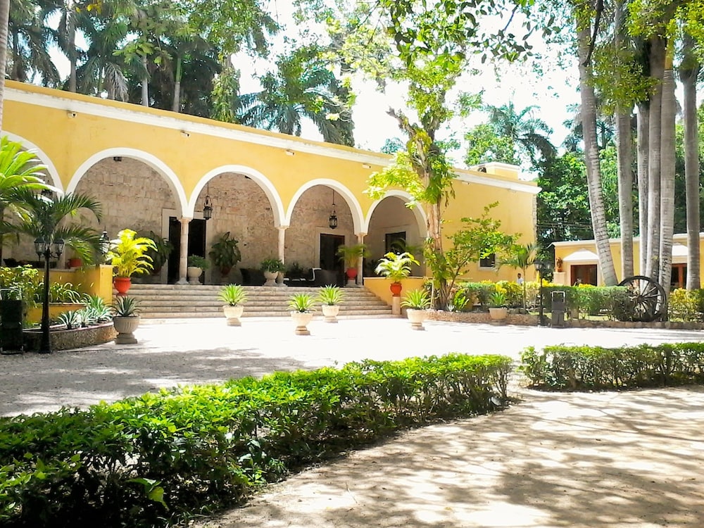 Hacienda Chichen Resort & Yaxkin Spa