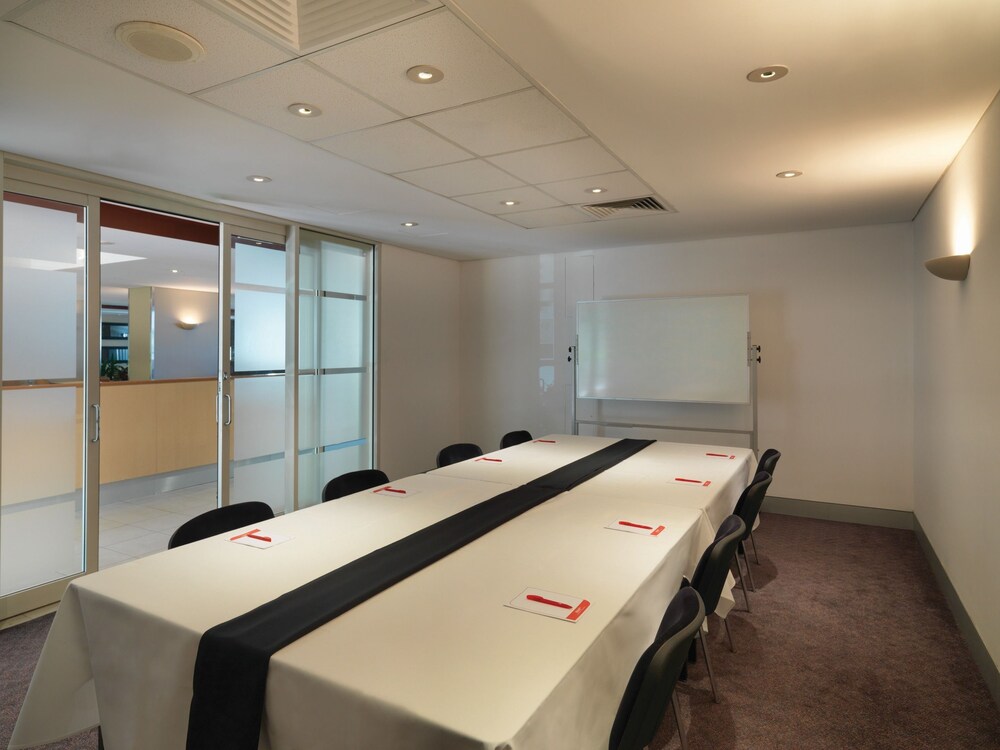 Travelodge Hotel Manly Warringah Sydney