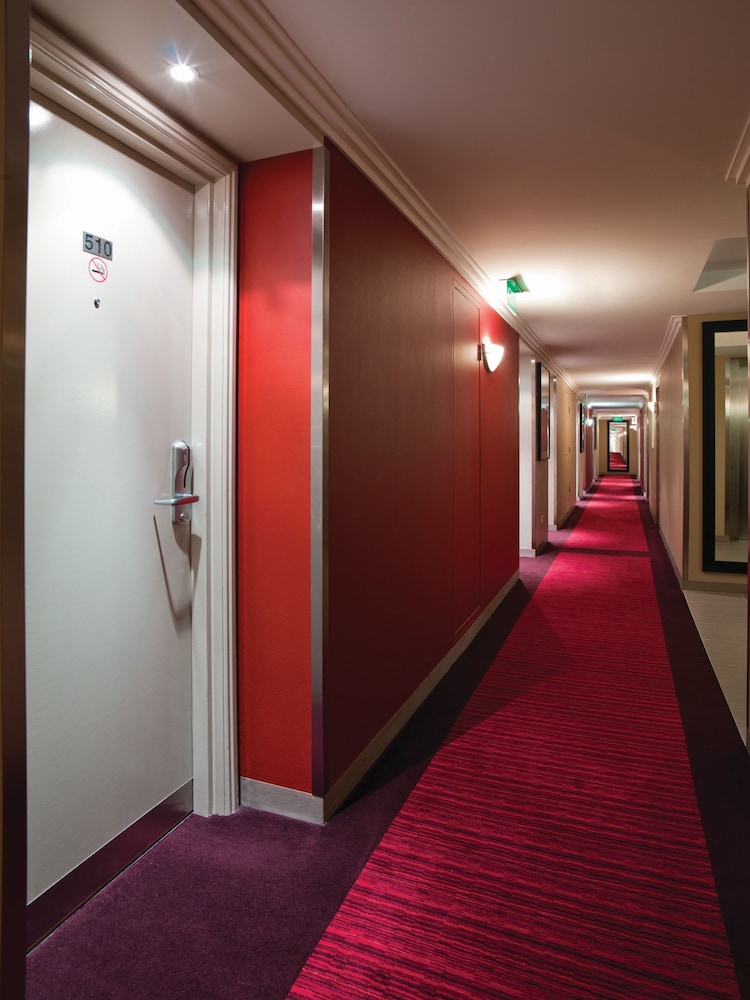 Travelodge Hotel Sydney