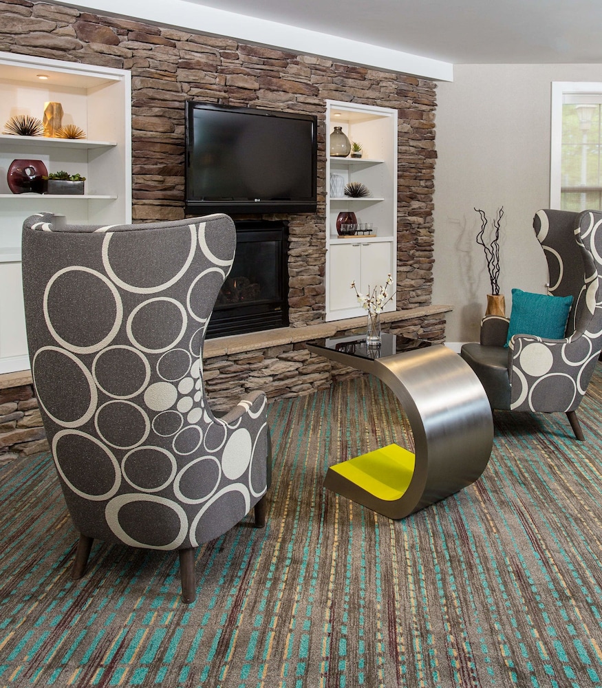 accommodations offers the big apple