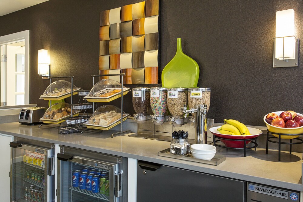 Residence Inn by Marriott Rochester West/Greece