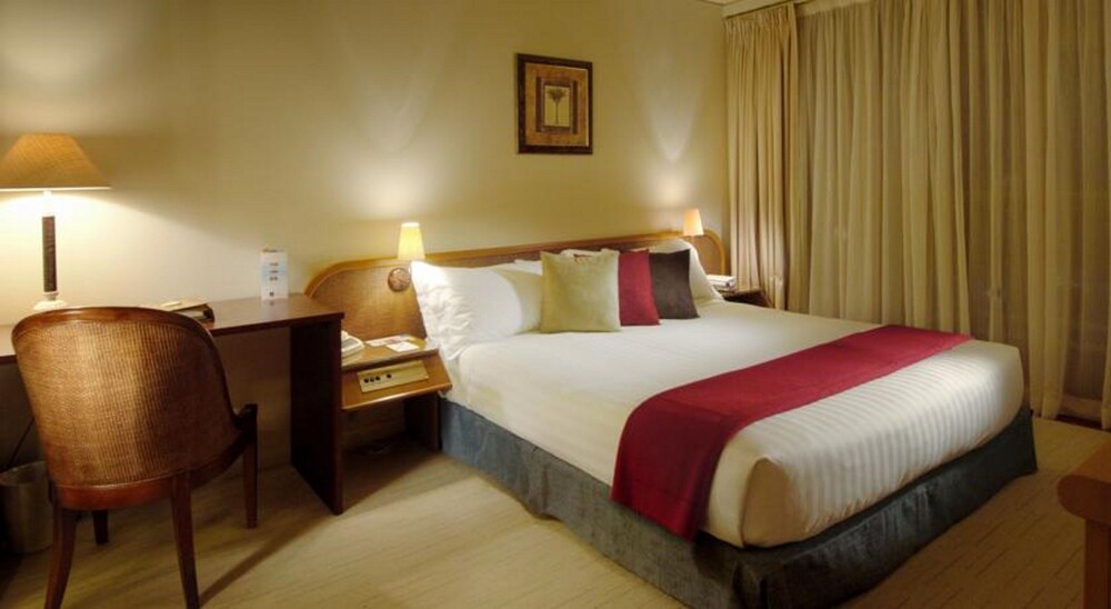 Pacific Bay Resort