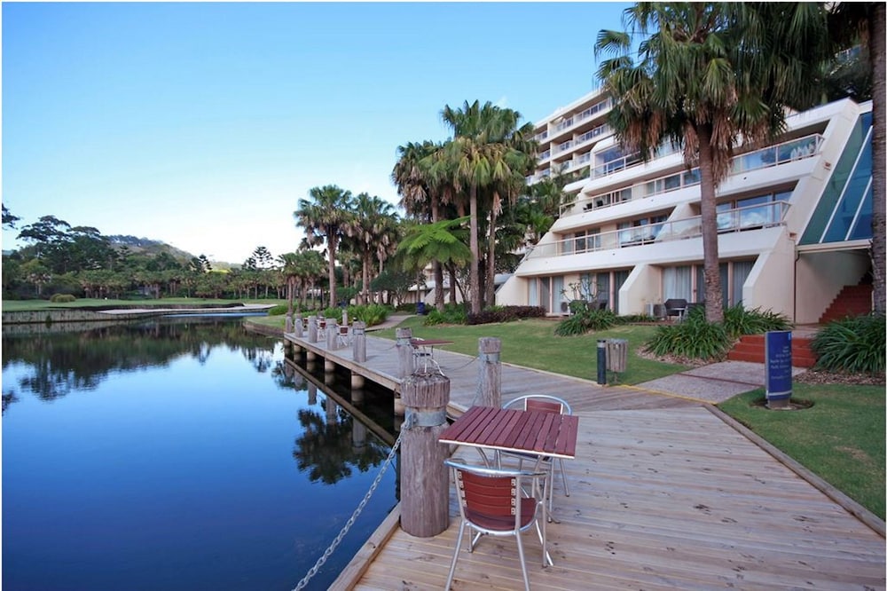 Pacific Bay Resort