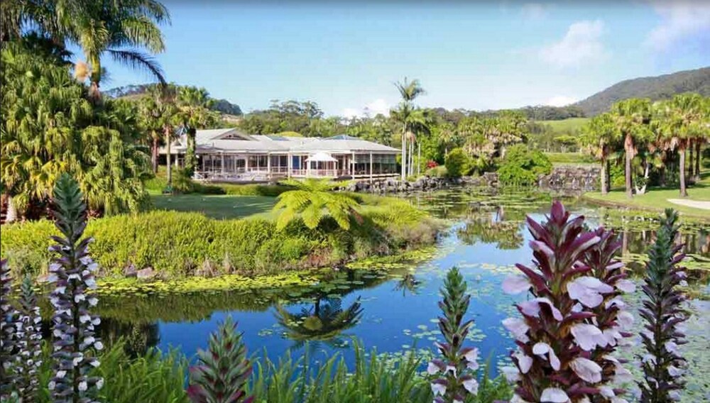 Pacific Bay Resort