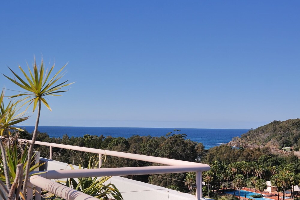 Pacific Bay Resort