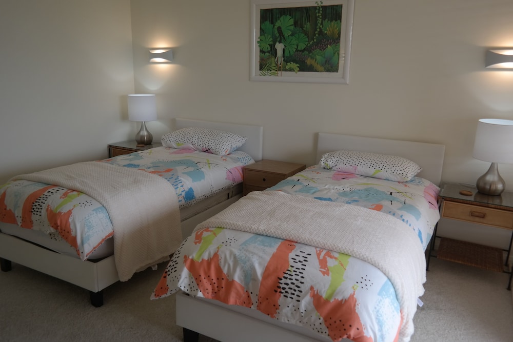 Pacific Bay Resort
