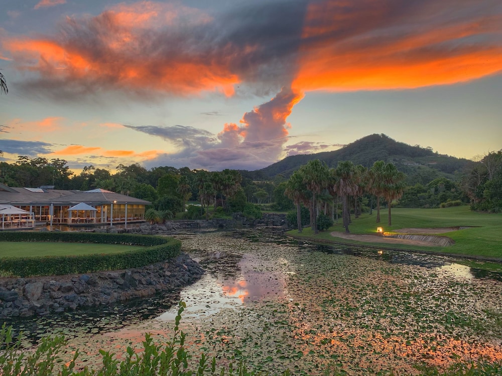 Pacific Bay Resort