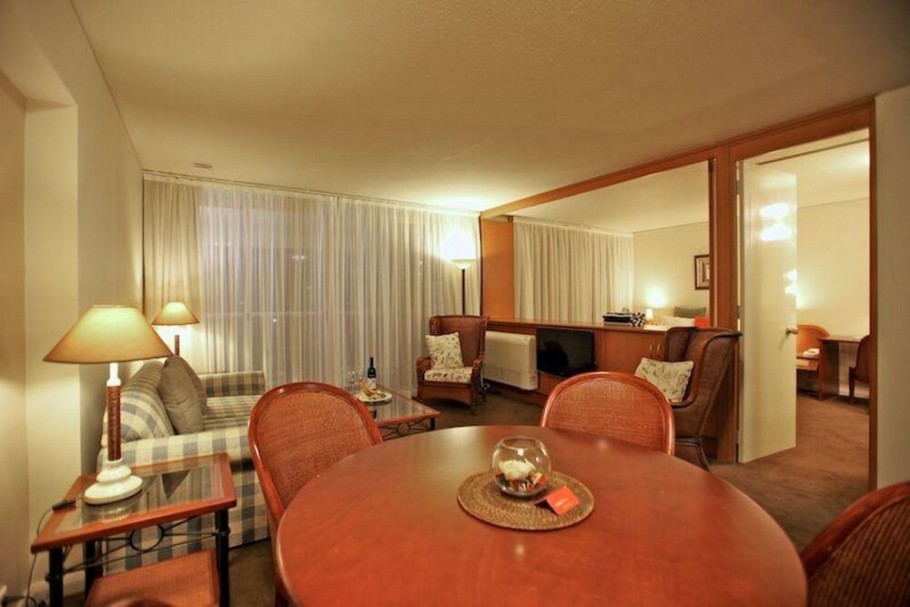 Pacific Bay Resort
