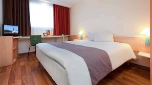 In-room safe, desk, soundproofing, iron/ironing board