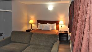 Desk, iron/ironing board, free WiFi, linens