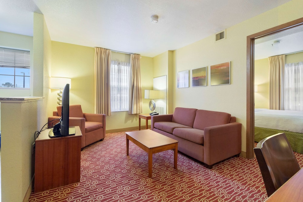 Extended Stay America Suites Virginia Beach