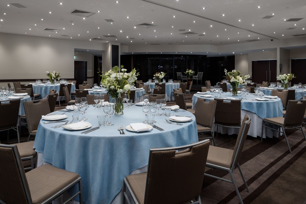 Rydges World Square